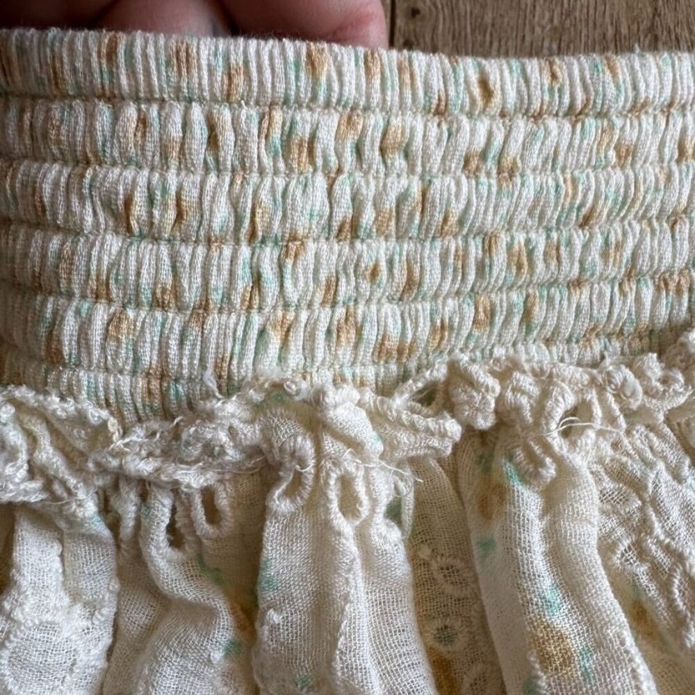 Free People jillian Cream Butter Yellow Ditzy Floral Eyelet Mini Skirt X-Small - Picture 6 of 9